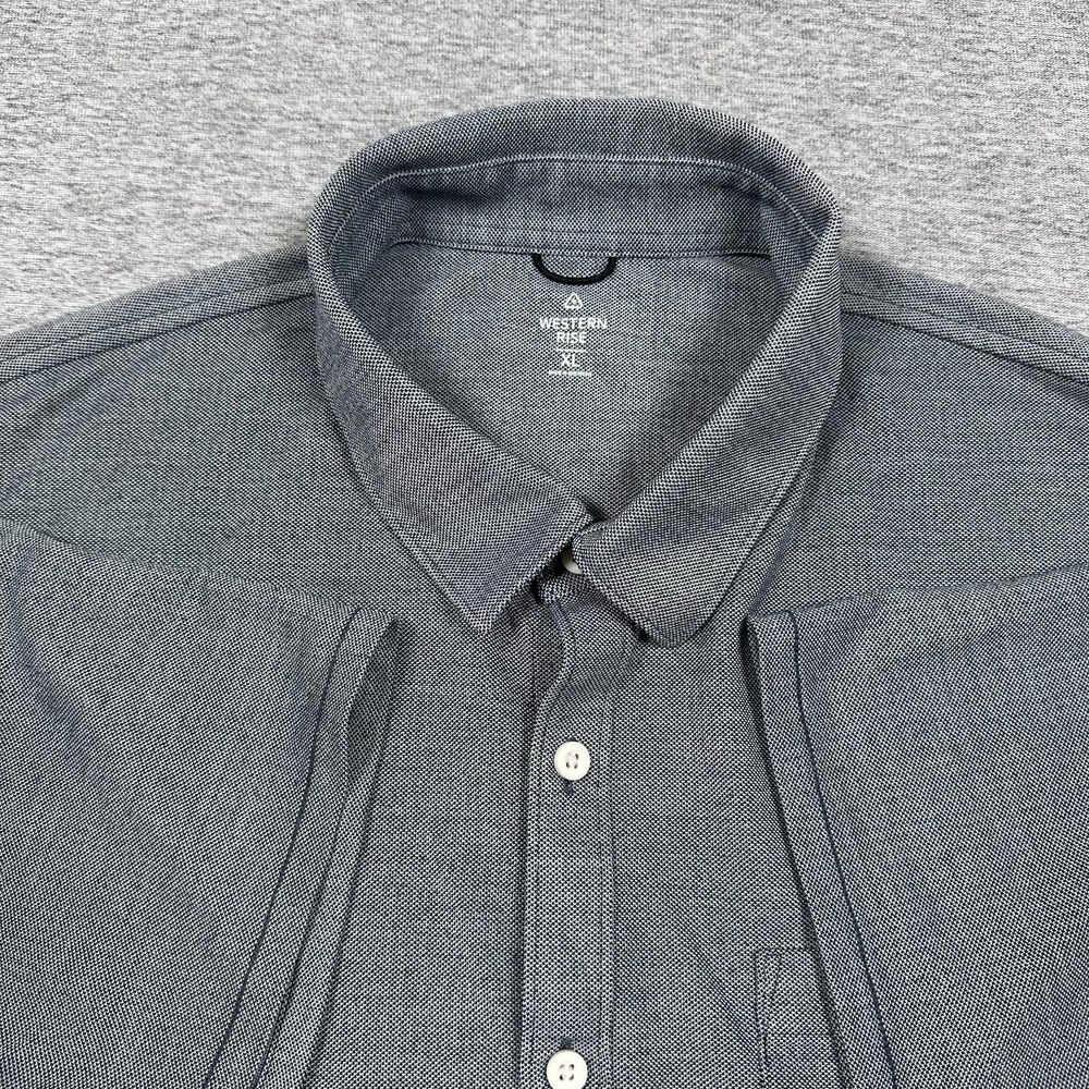 Western Rise Shirt Mens XL Blue Wool Blend Limitless Short Sleeve Button Up